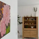 Daire Zenbnb / Stella / Proche Gare / Garage / Wifi / Annemasse