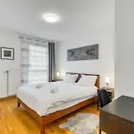 Daire Zenbnb / Stella / Proche Gare / Garage / Wifi /